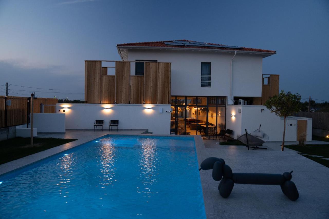 The Pines Boutique Villa - Vama Veche Exterior photo